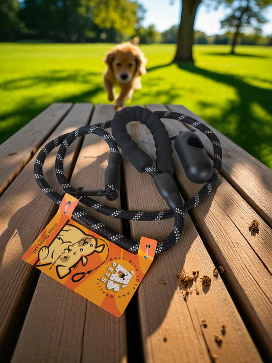 5 ft Leash with waste bag dispenser